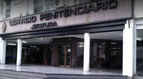 Tres penitenciarios y un interno contrajeron COVID-19 en las cárceles bonaerenses