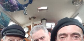 Cruzó el océano en velero y celebró el día del padre en familia