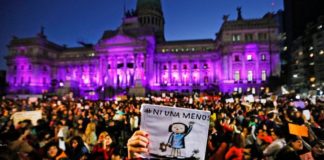 Nos quedamos en casa, pero no nos callamos