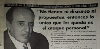 Información monolítica contra opinión narcisista