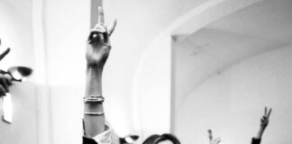 Mucho más que una foto blanco y negro